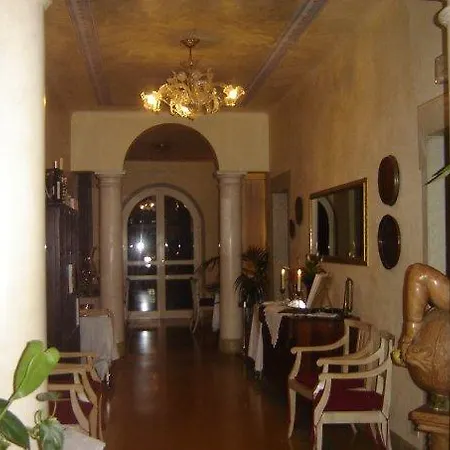 Hotel Andrea Da Carlo Carpi
